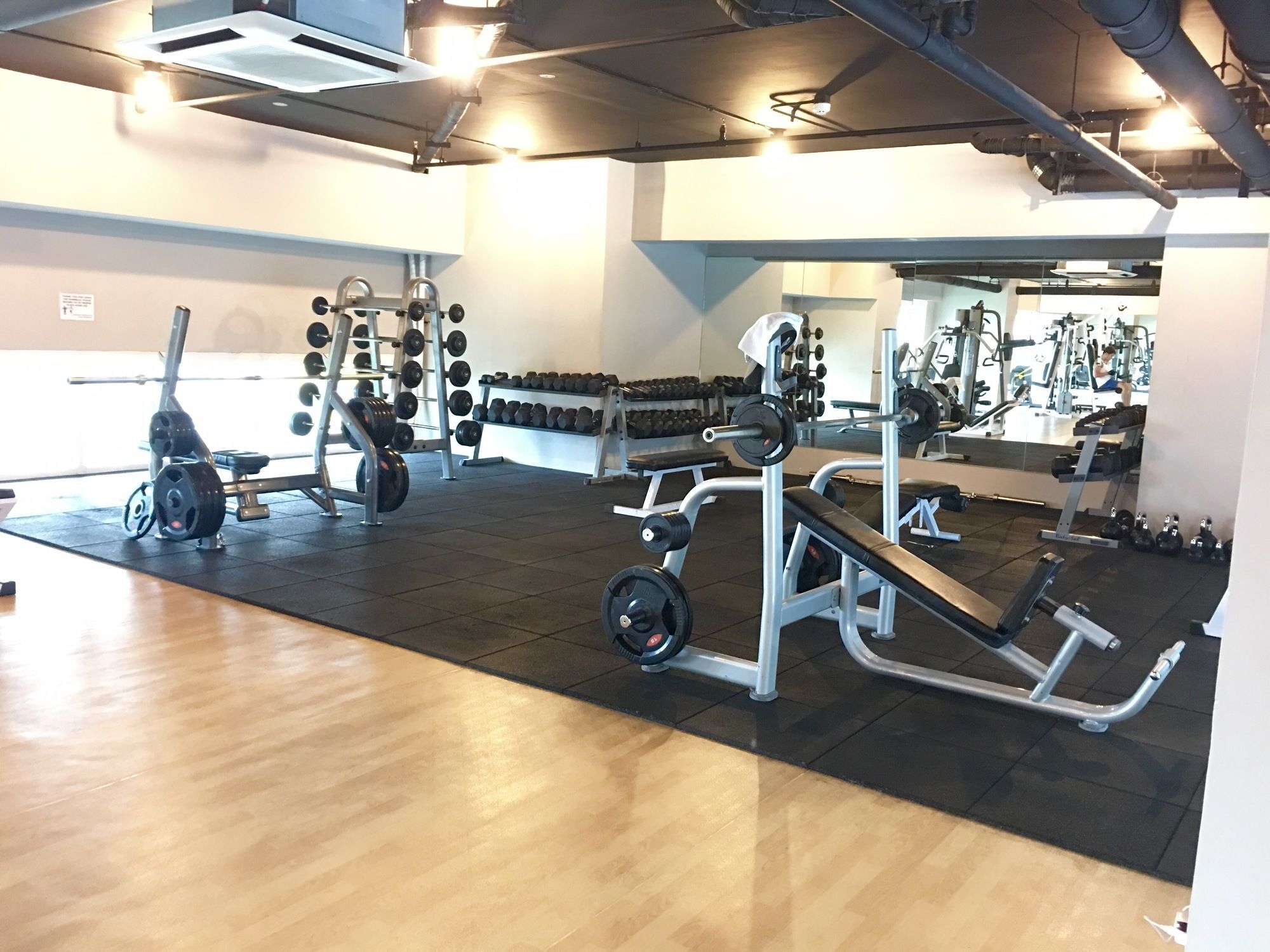 The Beacon Serviced Residences Makati City Dış mekan fotoğraf